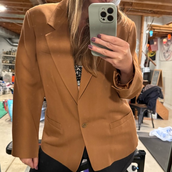 Austin Reed Tan Blazer - Picture 9 of 9